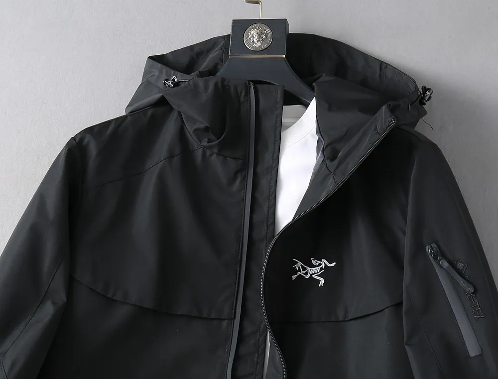 Same Style， ， 2026 New Arrival ， Original Premium Breathable ， ， ， Quality。 ， Sizes：M～3XL，